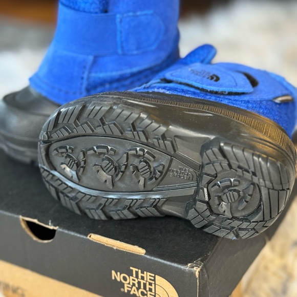 North Face Toddler Alpenglow II (Size 4) - Picture 5 of 10